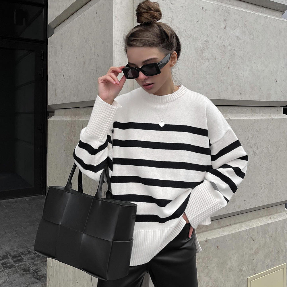 Fashionable ladies fresh and sweet round neck loose striped sweater